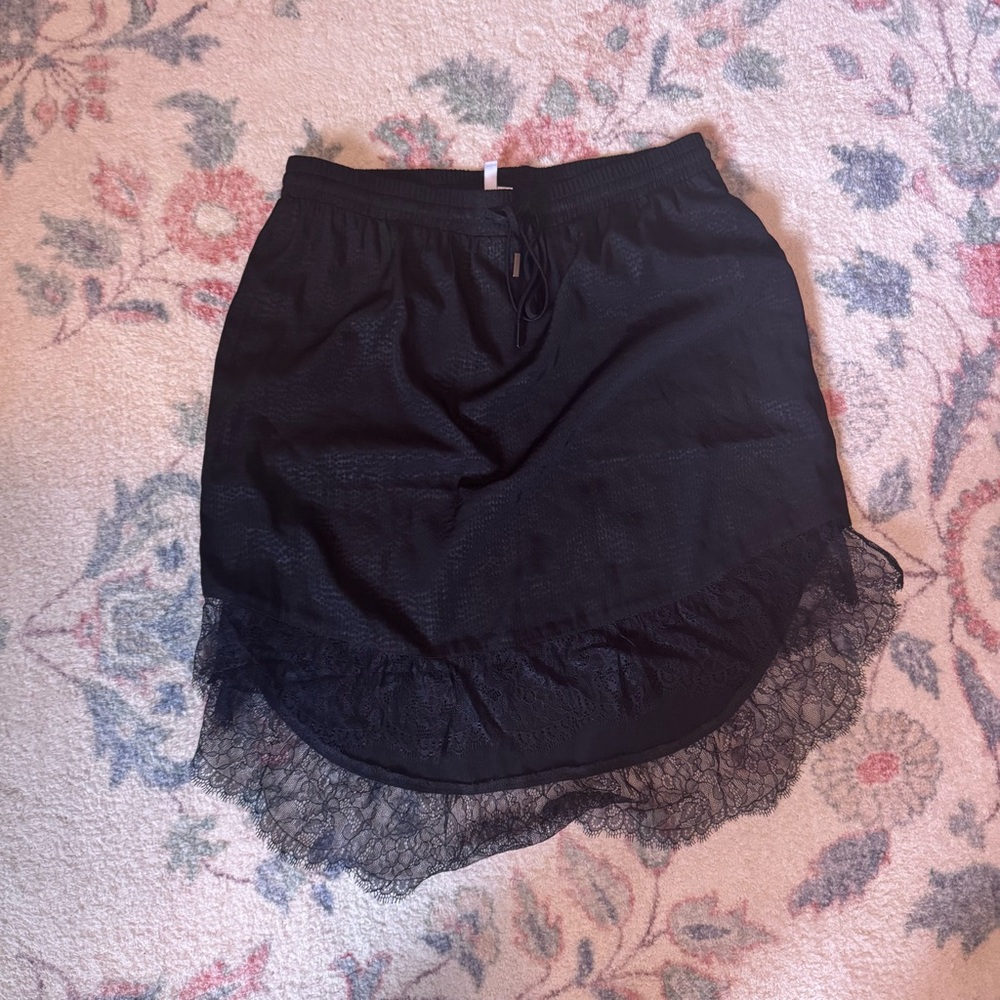 BCBGeneration Black High-Low Lace Trim Skirt